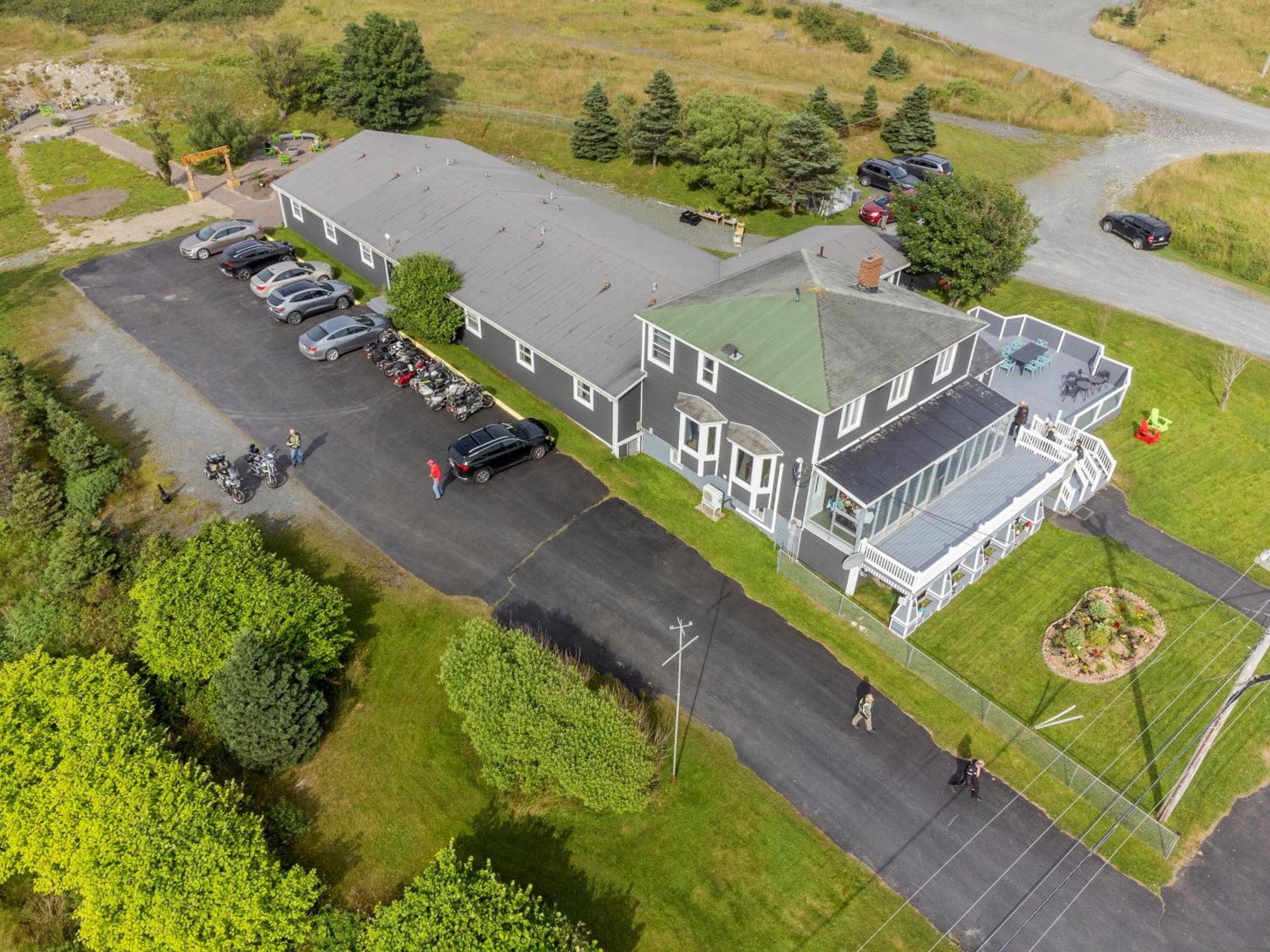 Edge Of The Avalon Inn Trepassey Exteriér fotografie