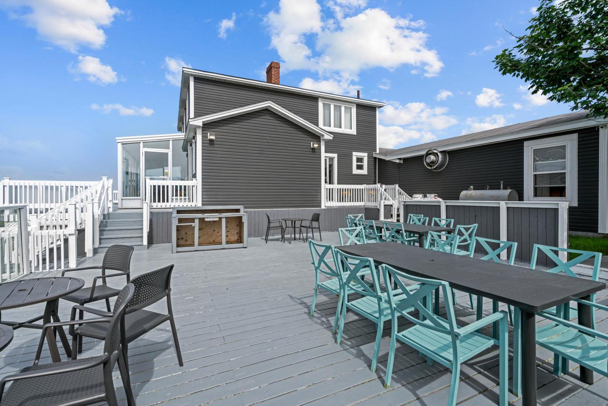 Edge Of The Avalon Inn Trepassey Exteriér fotografie